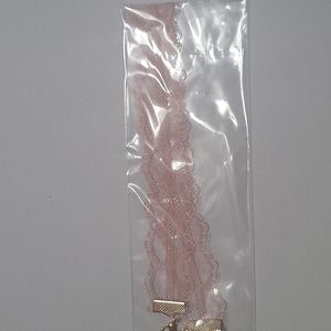 Crochet lace choker necklace pink